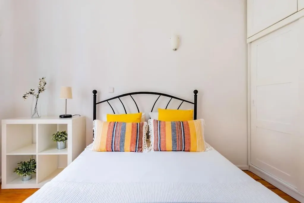Apartment Ferienwohnung Duque 2Br Flat At Historical Chiado Lissabon